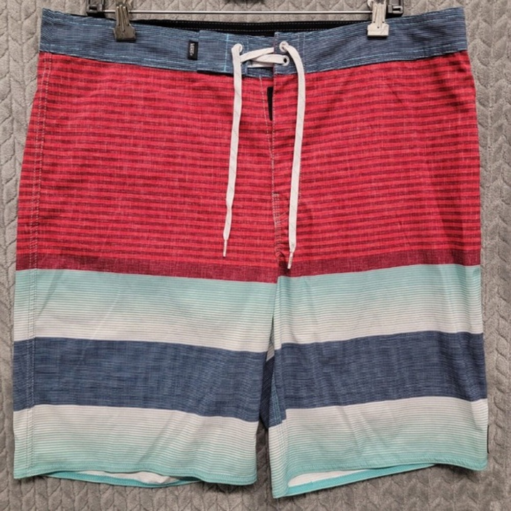 Vans Board Shorts Mens Size 36 Red Blue Stripes Casual Swim Trunks‎ Off The Wall